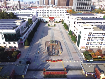 <p>　　银川一中。</p>