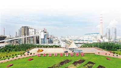 <p>　　宁东基地奋力践行“社会主义是干出来的”伟大号召。（本版图片除署名外均由宁东基地管委会提供）</p>