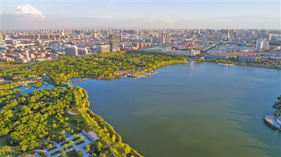 <p>　　湖城银川，美丽兴庆。</p>