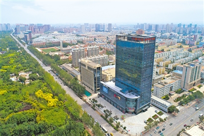 <p>　　总部经济中环大厦。（本版图片均由兴庆区委宣传部提供）</p>
