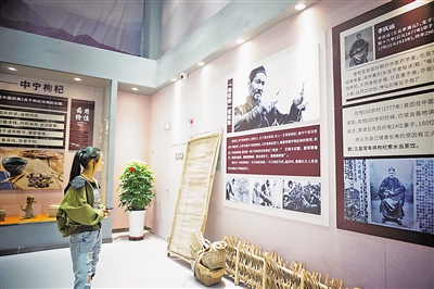     中宁县大力挖掘枸杞文化。