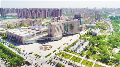 <p>　　2021年5月20日航拍的宁夏回族自治区人民医院。本报记者　马楠　摄　　（本版图片均为资料图片）</p>