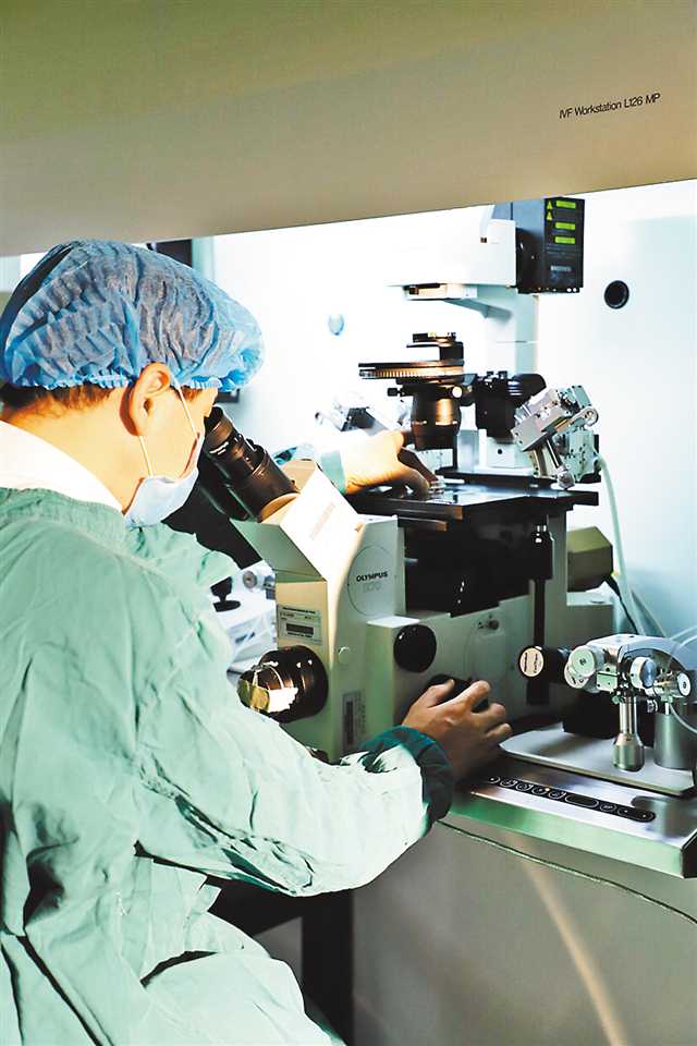 供卵试管婴儿的最低费用是多少？