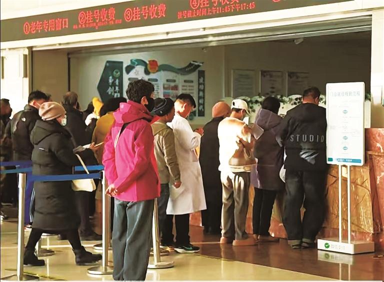 宁夏人民医院周末增设26个专家门诊