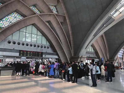 银西高铁成大多旅客出行首选