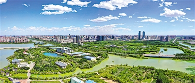 <p>　　湖城银川</p>