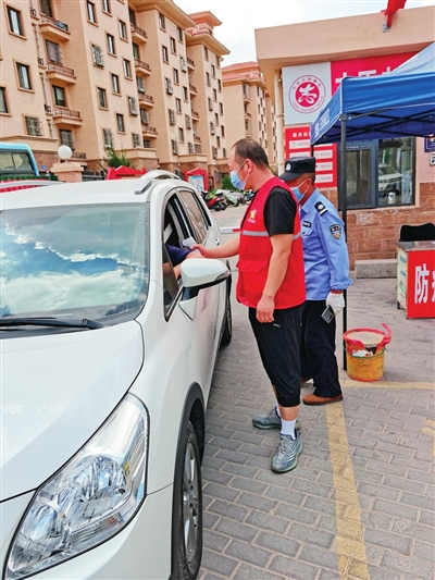 文明实践接地气 志愿服务冒热气