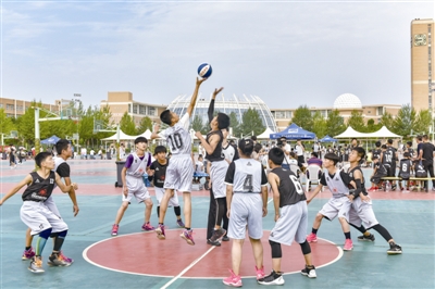 <p>　　姚基金希望小学篮球季（宁夏站）。</p>