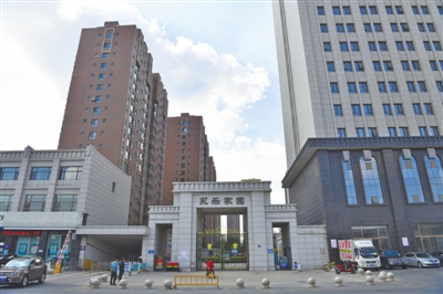 <p>　　民乐村部分居民入住紧临南塘园西侧的永乐家园。（摄于2021年）</p>