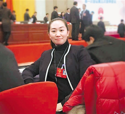 <p>　　身为银川市、金凤区两级人大代表的唐亚楠在创业和履职中谋发展。</p>