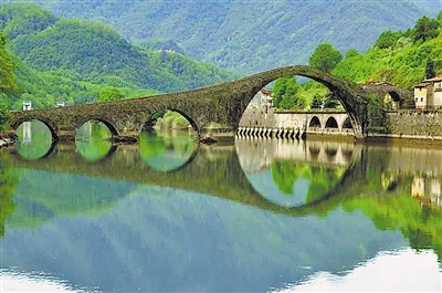 <p>　　ããæ¡¥</p>