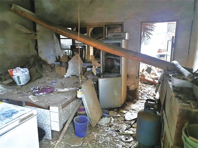 液化气疑似闪爆事故现场。