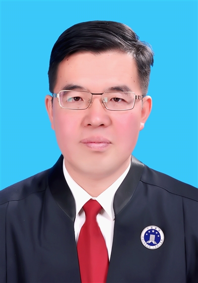 黄云虎律师专业方向：合同（建工）纠纷、劳动争议纠纷、侵权纠纷方面法律事务以及涉及消防与安全、履行职务方面案件。