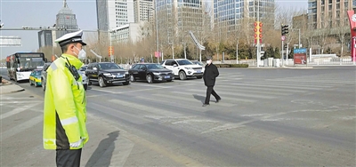 <p>　　银川市金凤区正源街与北京路路口，并未出现拥堵现象。</p>