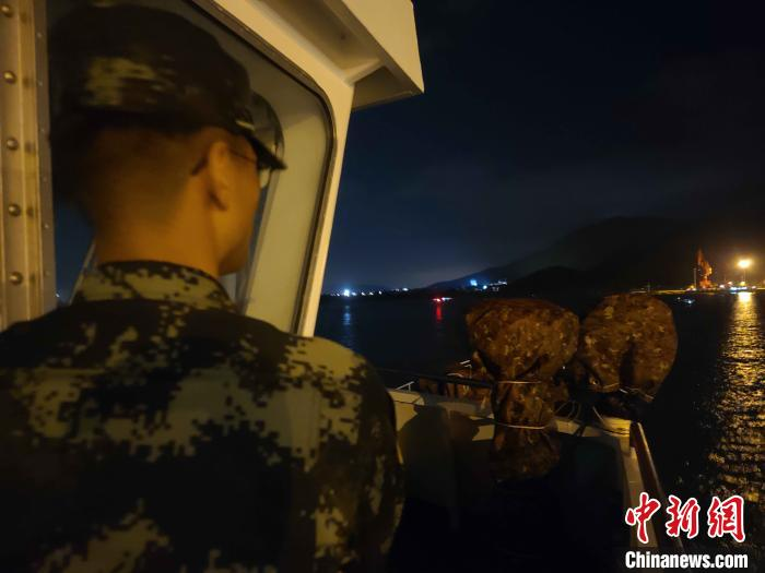 海南乐东附近海域发生沉船事故 5人获救2人失联