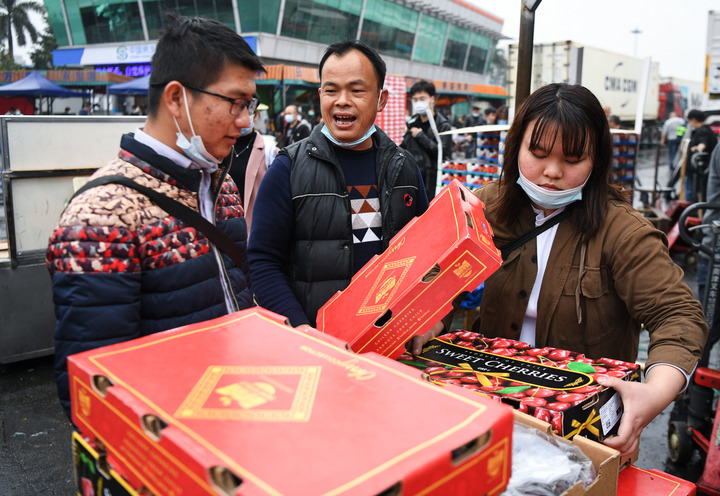 春节餐桌上的海外年货，怎么买得放心吃得安心？