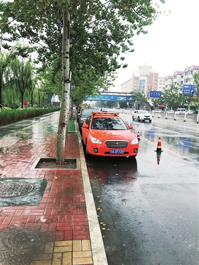 上海路民族街至天平街路段雨后不再“看海”