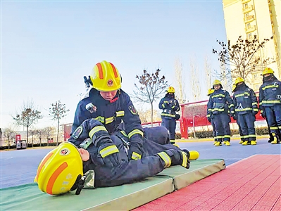 你们安心过年 我们忠诚守护
