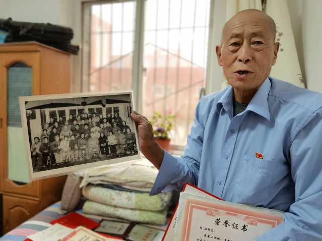 刘征老人.jpg
