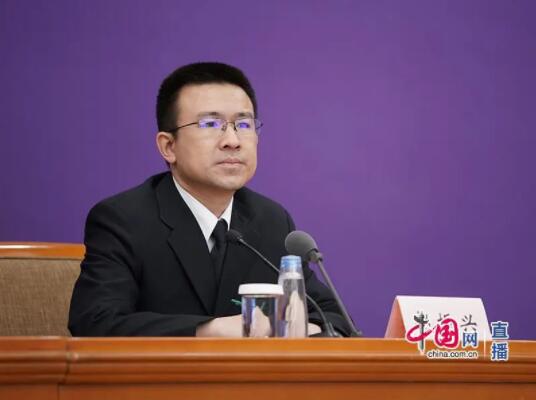河北省保定市阜平县龙泉关镇平石头村第一书记赵振兴