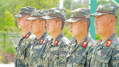 <p>　　打造一支素质优良的灭火救援队伍。</p>