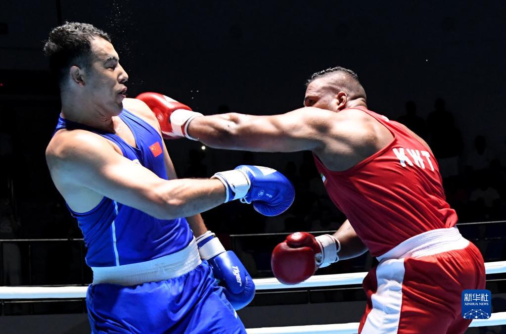 拳击——科威特国际冠军赛：中国选手获男子92公斤以上级冠军