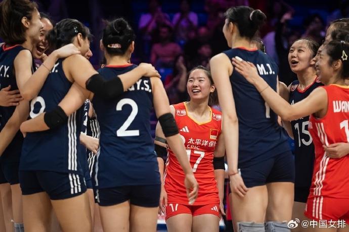 四战全胜！中国女排逆转战胜美国女排 ...