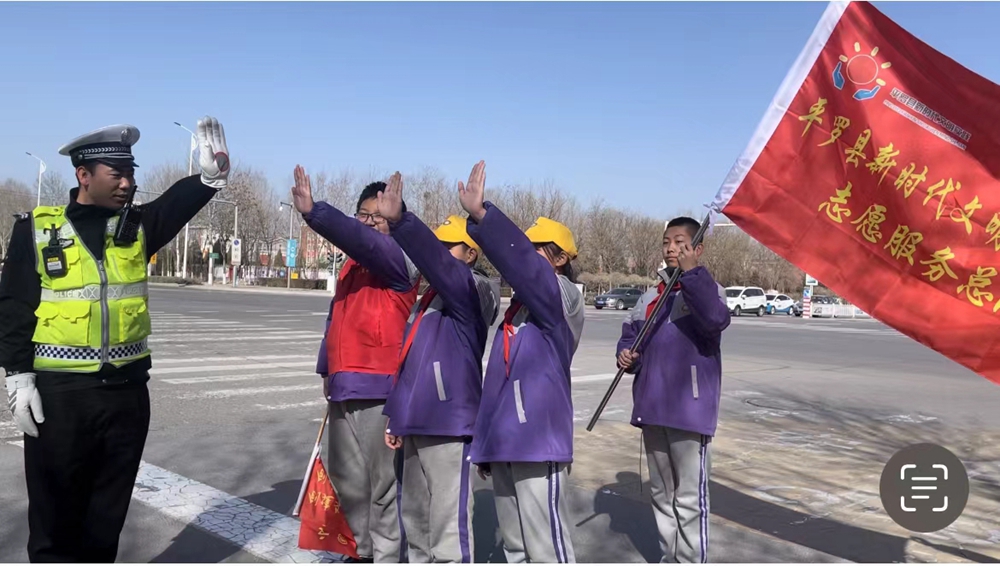主题：党建带队建 践行雷锋精神 争做新时代好少年 主办 ：平罗县城关第八小学  时间：2023.3 (7).jpg