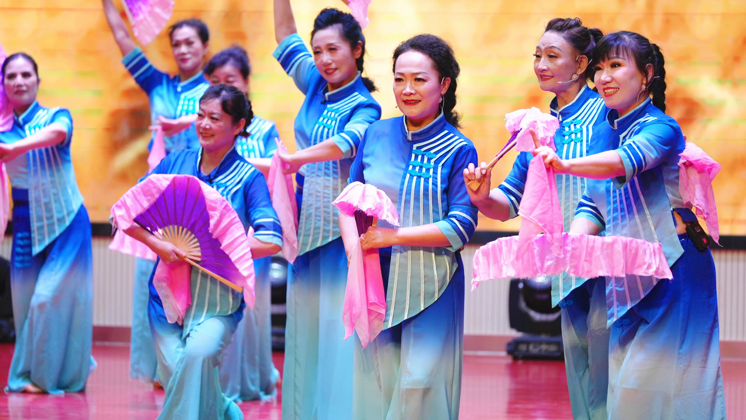 灵武小戏小品大赛圆满收官 原创作品唱...