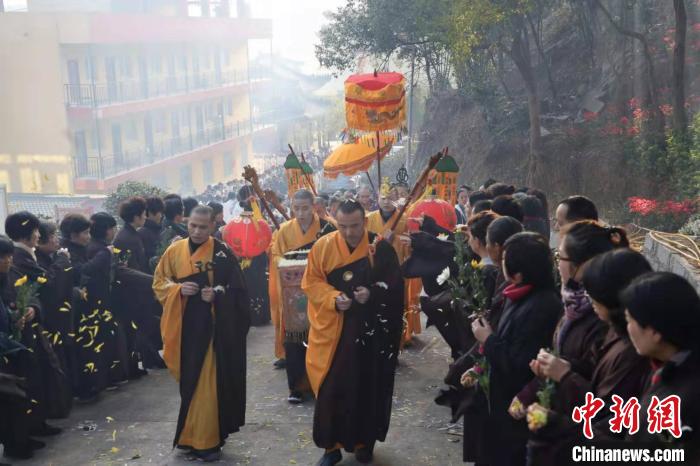 斯里兰卡高僧骨灰安放福建连江宝林禅寺