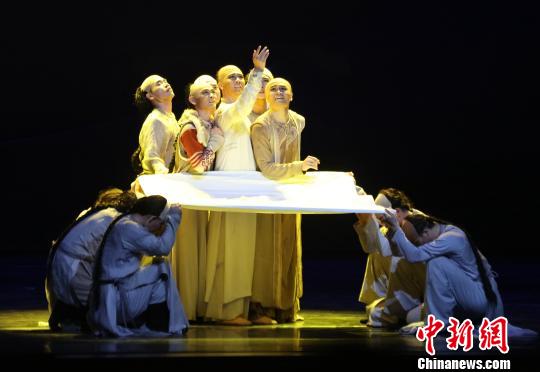 《人生若只如初见》新时代中国古典舞剧在莫拉开帷幕