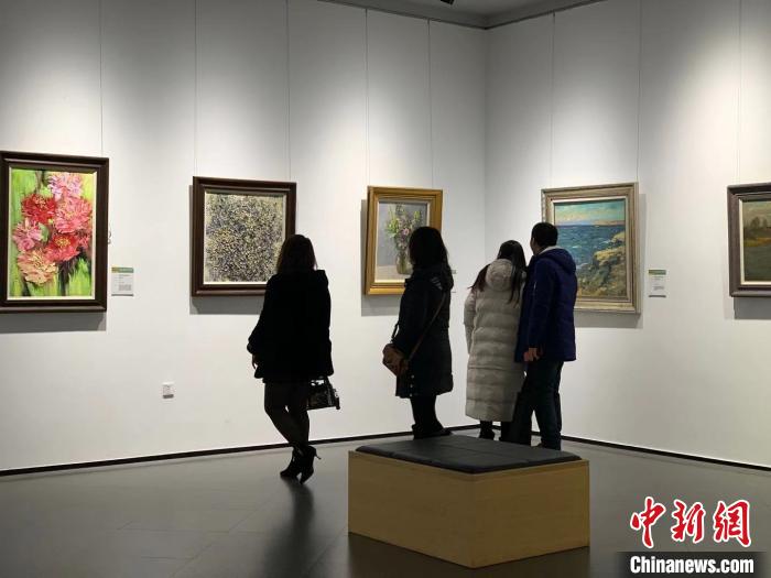 展厅现场。　刘锡菊 摄