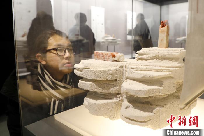 “汉阳陵文化遗珍篆刻艺术展”在西安开幕