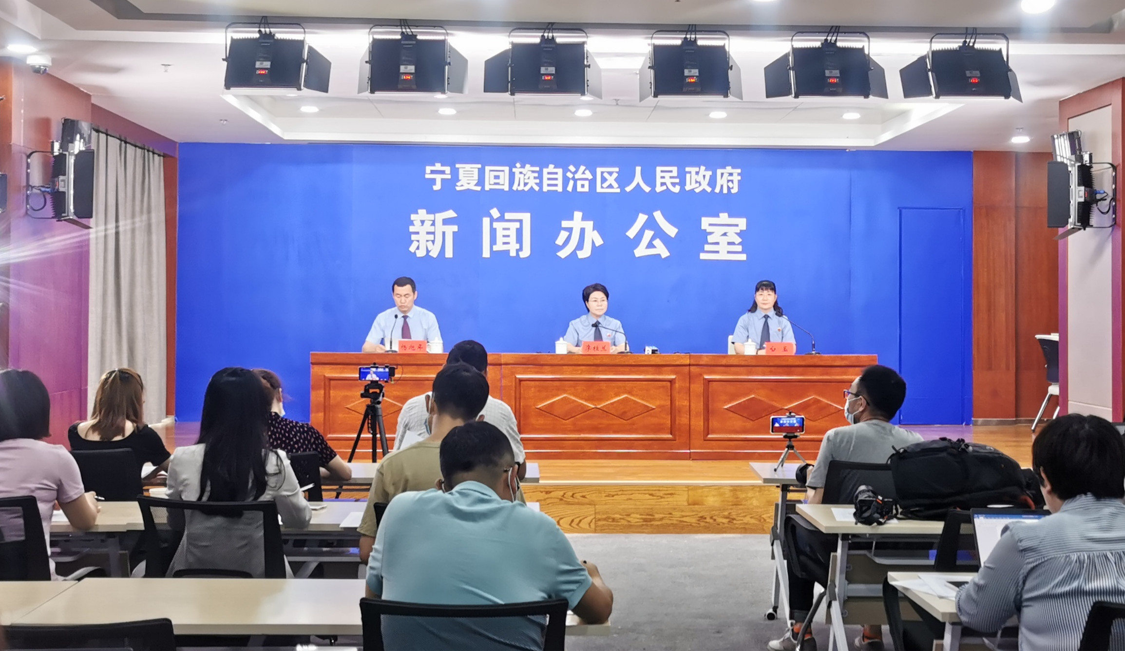 截止2020宁夏移民搬迁人口与地区_宁夏移民文化馆(2)