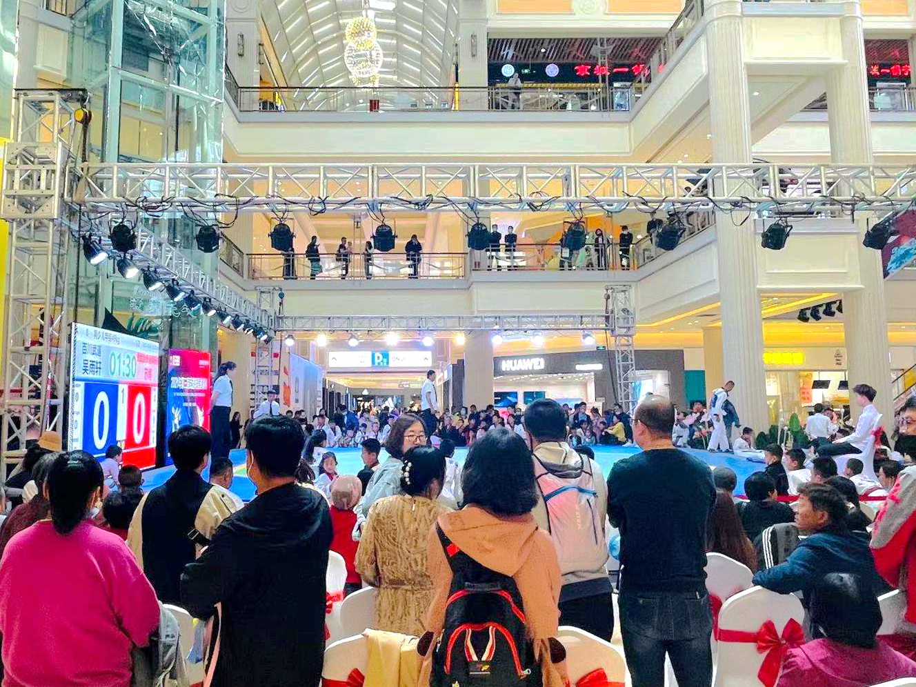 揽金1.27亿元！“五一”假期金凤区消费市场火爆