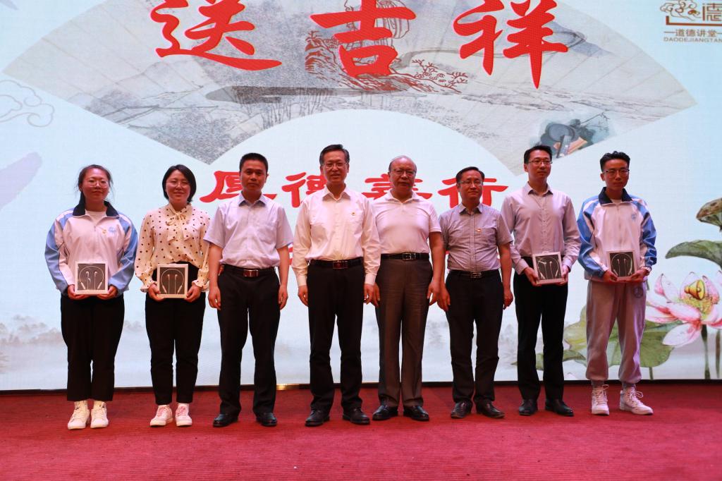 图片5.jpg