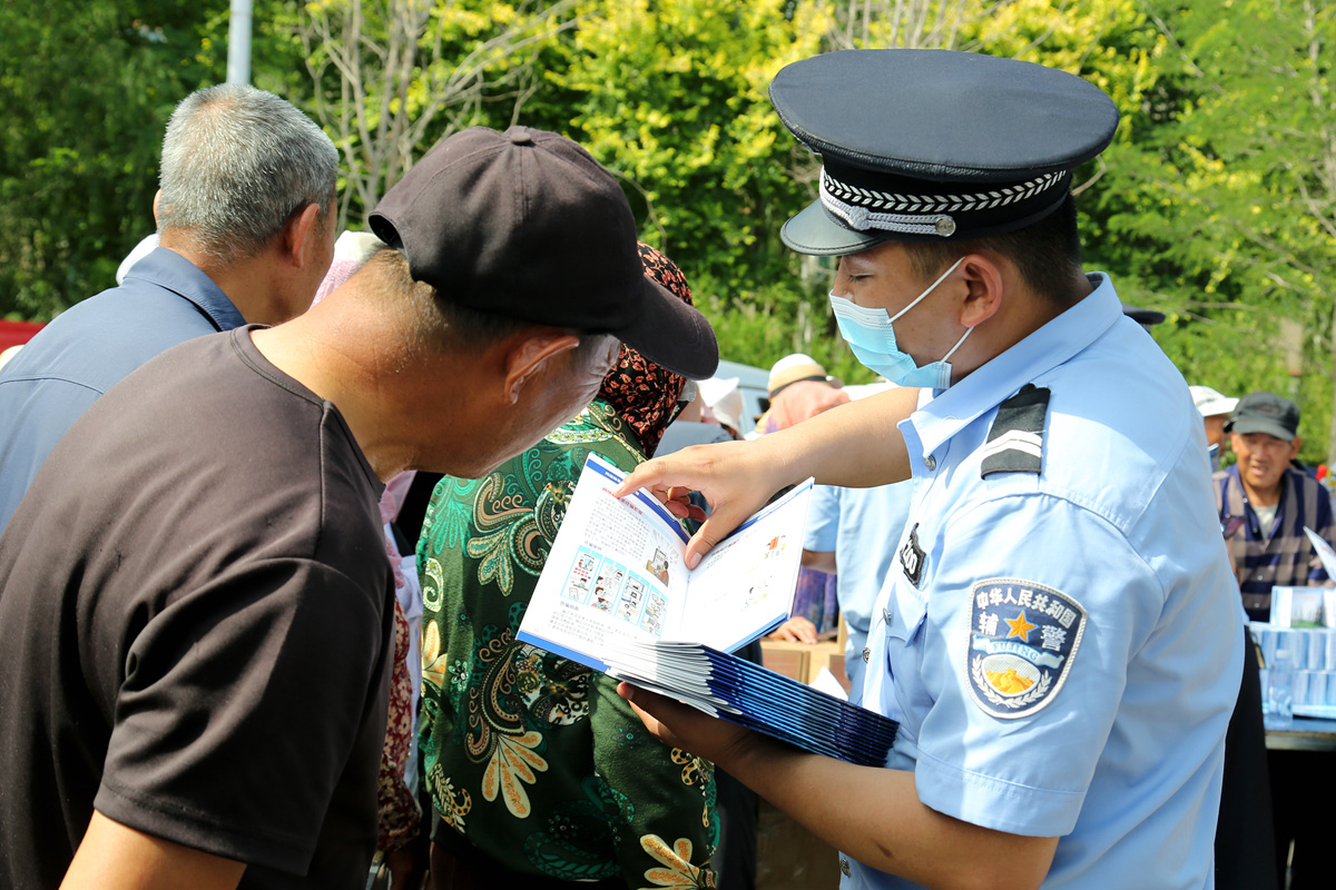 灵武市“全民反诈”宣传赶集有声有色
