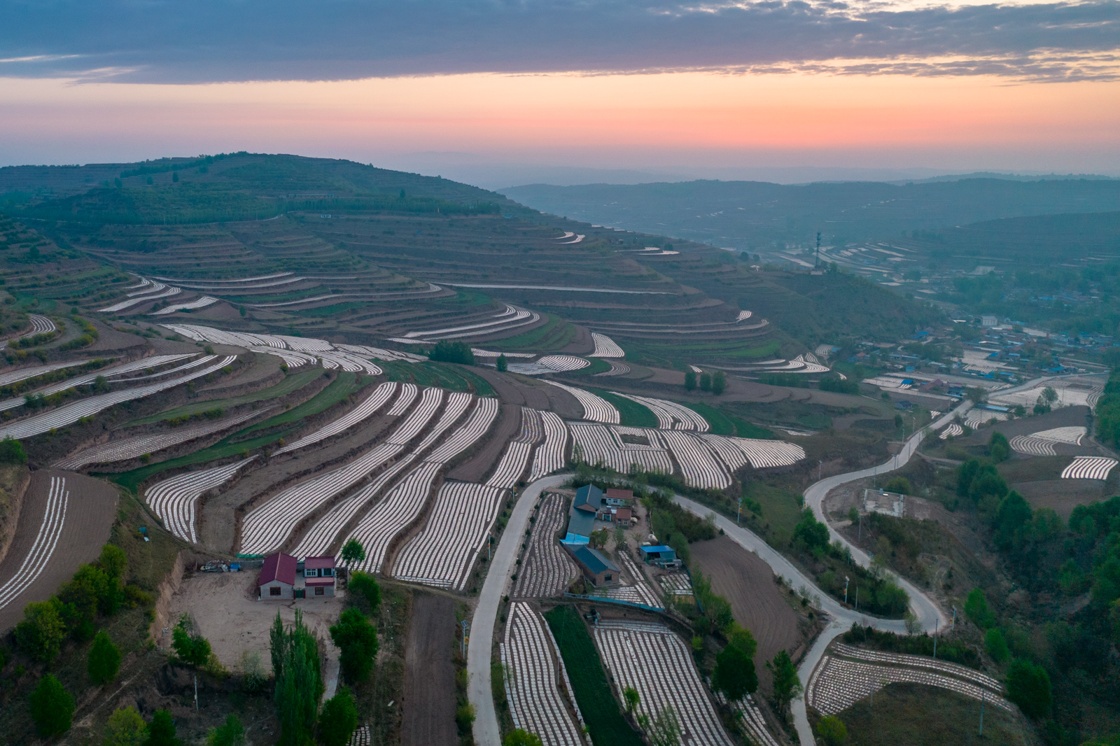 高清大图：【我的村 我的家】瞰中国最美休闲乡村——西吉龙王坝村