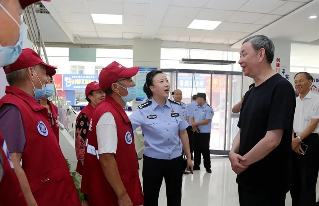 刘谊：从“橄榄绿”到“藏青蓝”  岁月如梭初心不改