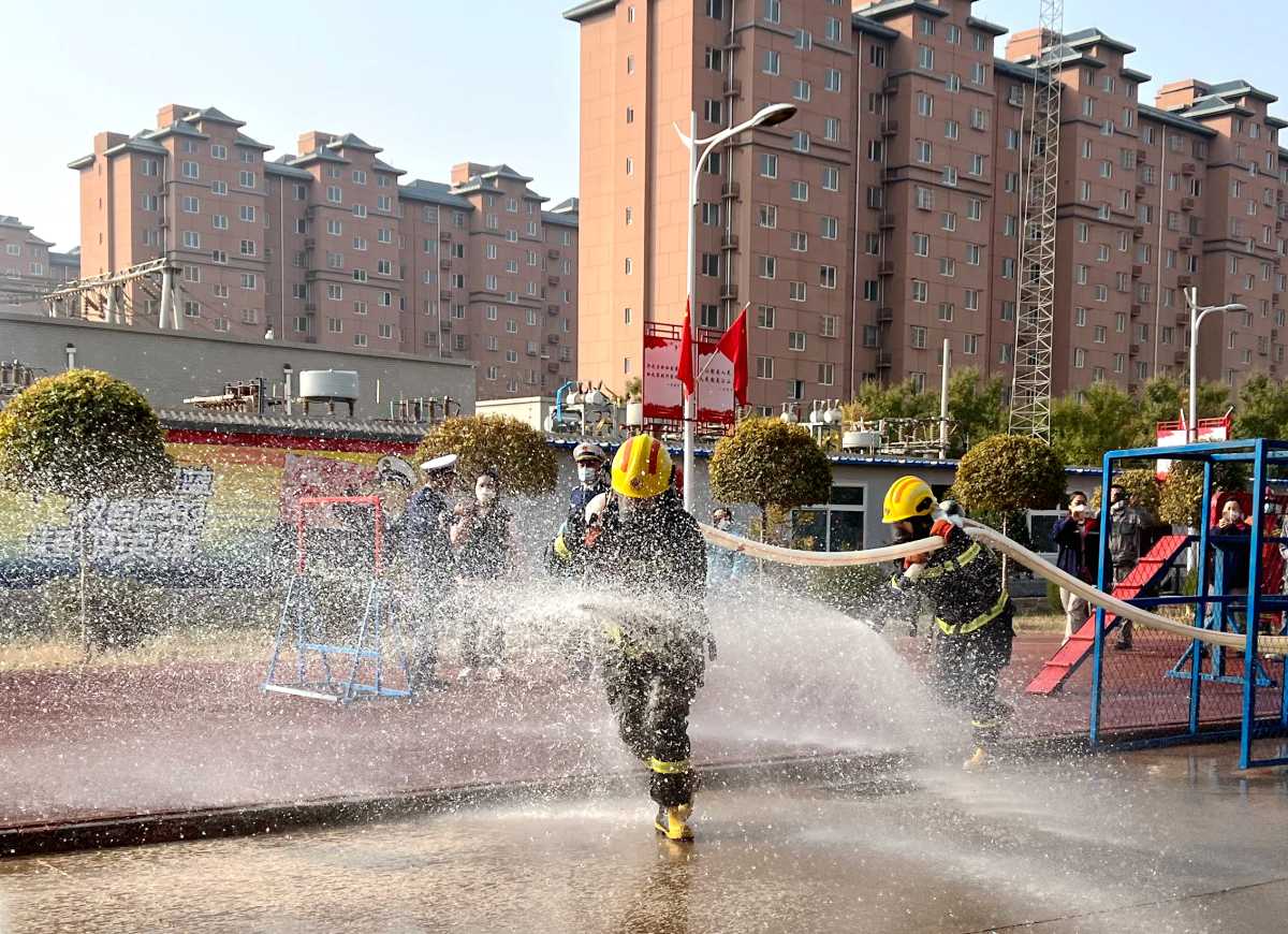 线上直播+线下体验  永宁县启动消防宣传月活动