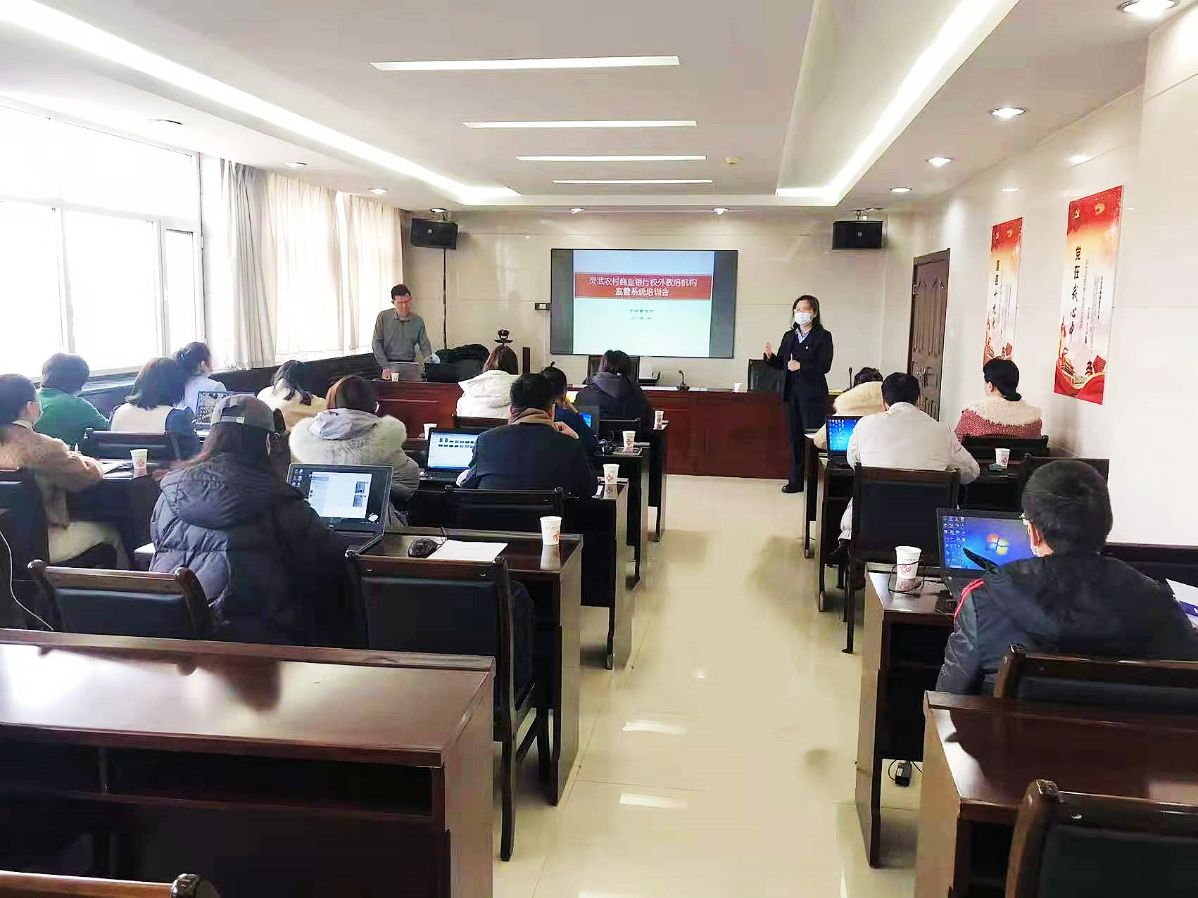灵武农商行深入推进校外培训机构合作业务