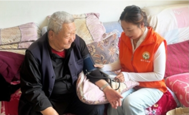 上门宣传养老政策