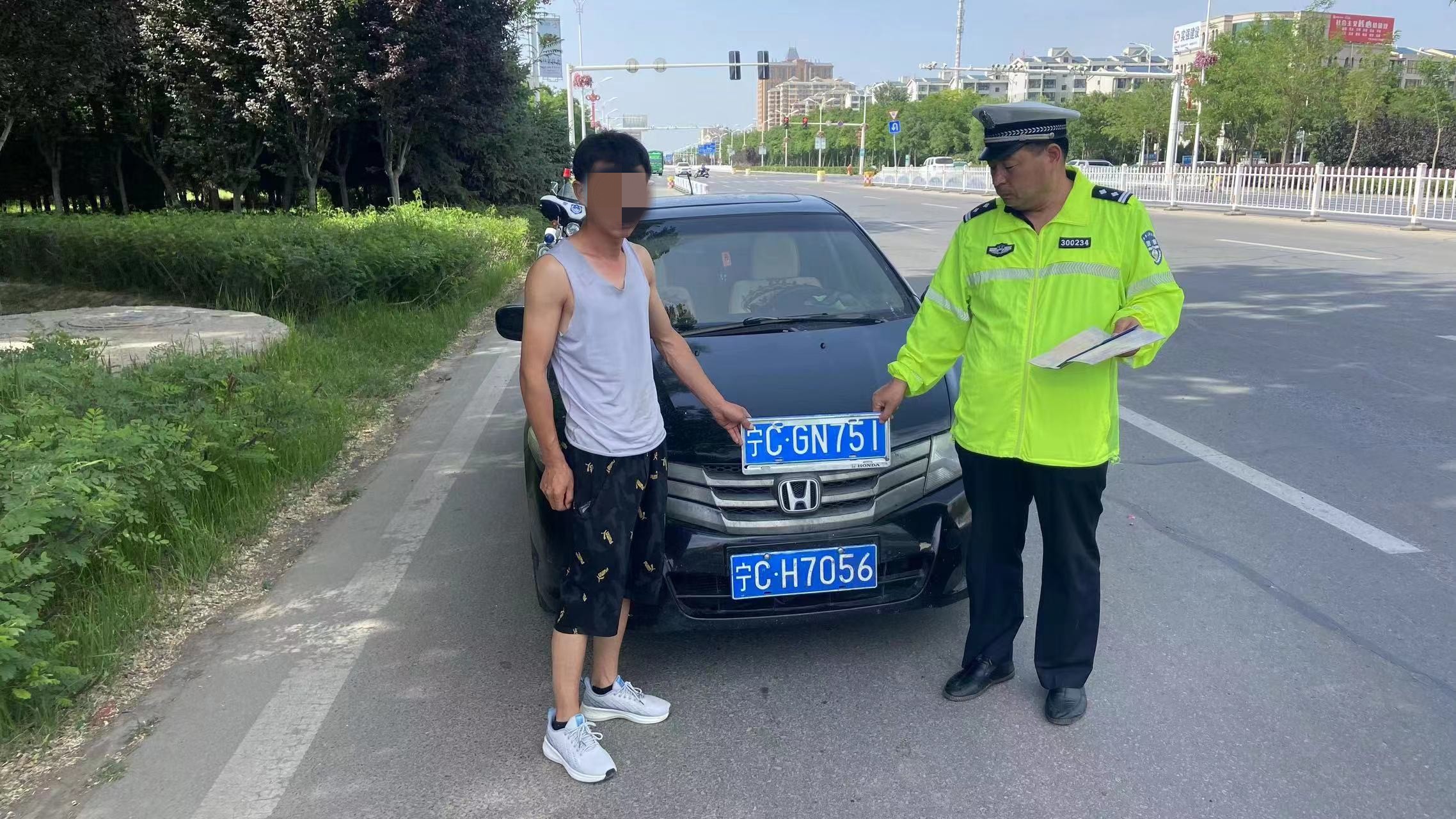 微信图片_20230601160519_副本.jpg