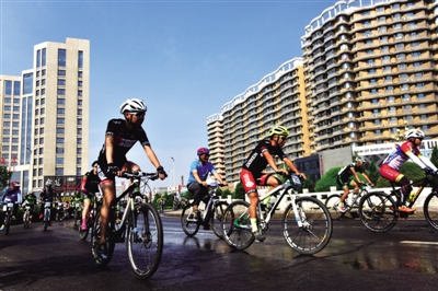 <p>　　黄河金岸全国山地自行车邀请赛。</p>