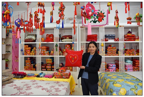 茹家之绣工艺品.jpg