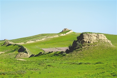 <p>　　　　长城旅游带</p>