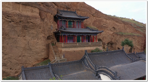 双龙山石窟02 (1).jpg