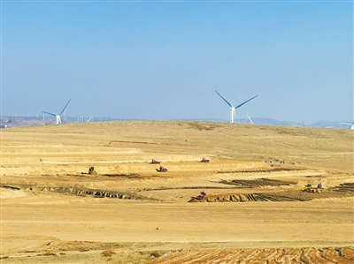 <p>　　同心县农田水利基本建设现场。</p><p>　　（图片由同心县委宣传部提供）</p>
