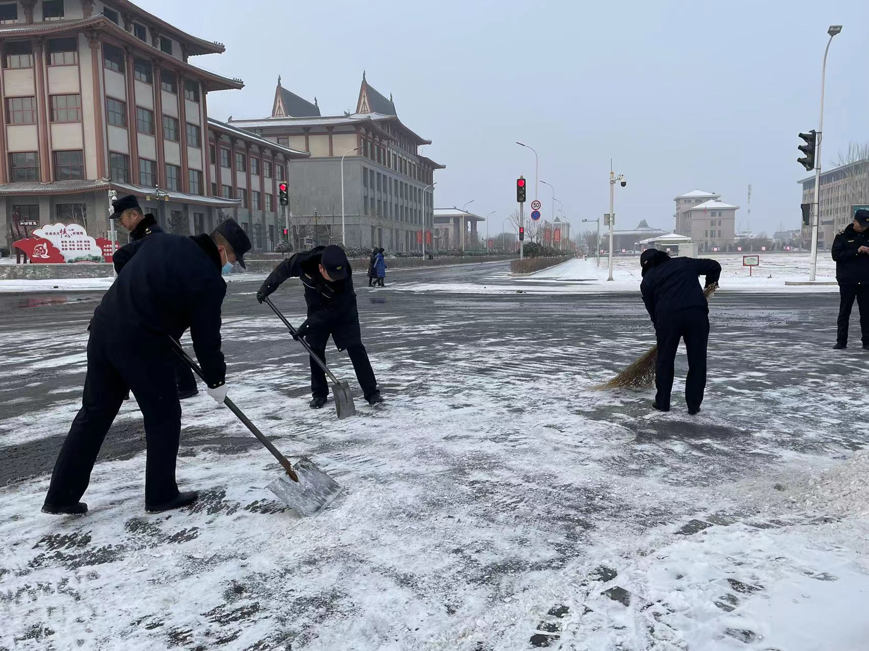 图片25.jpg