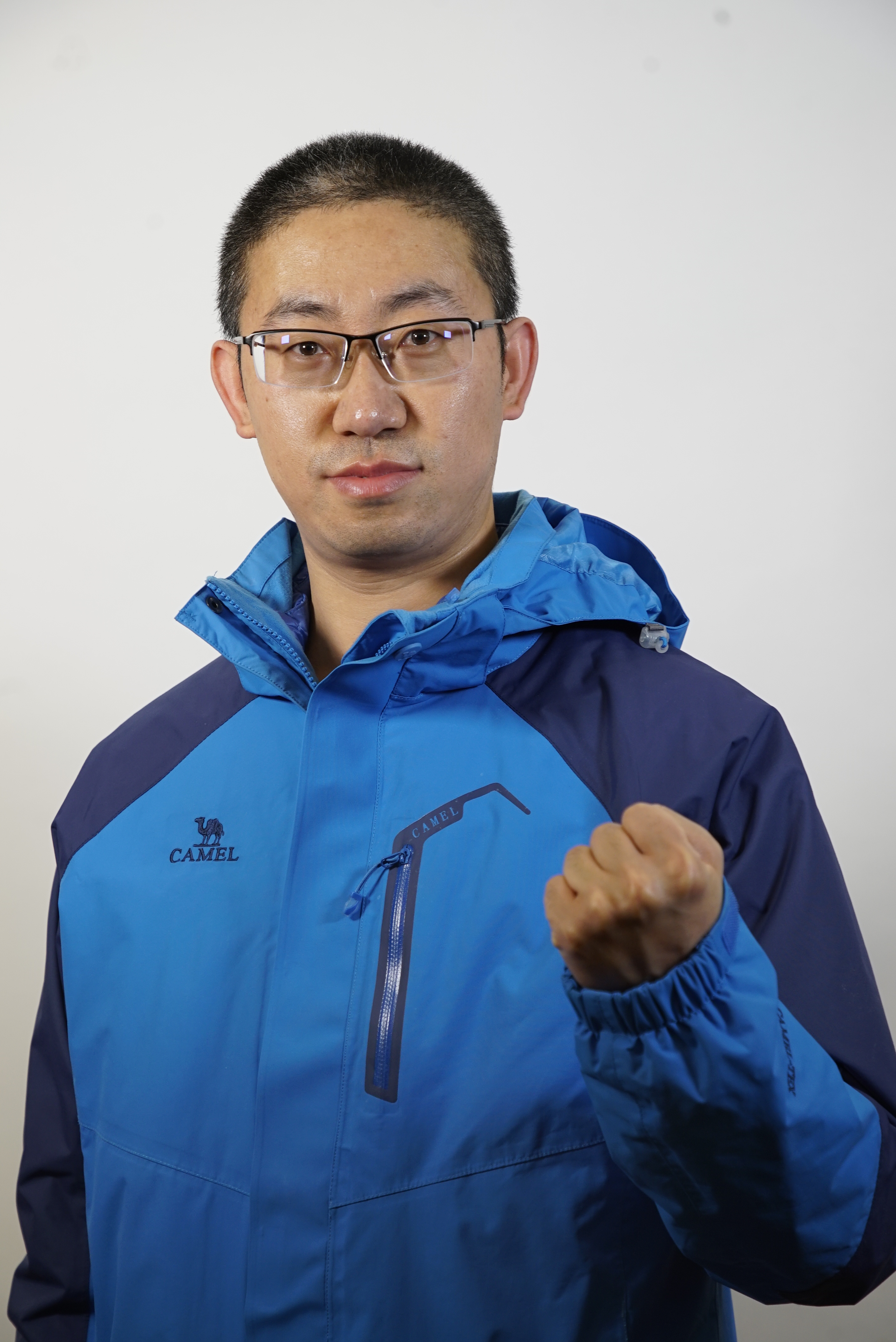 8吕君其.JPG